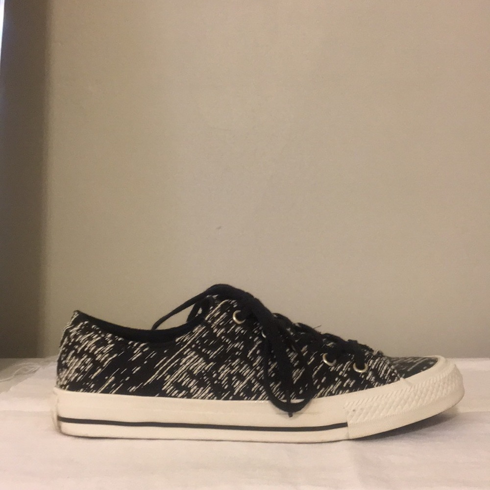 Black and Ivory tweed Converse All Star Sz 8
